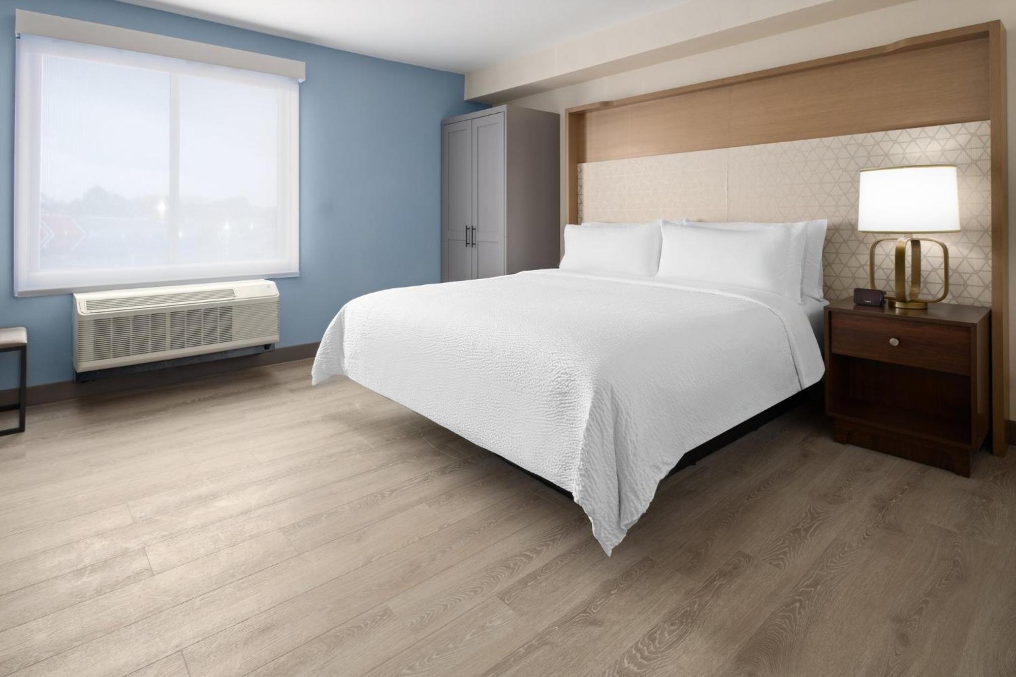 Holiday Inn & Suites Richmond West End, An Ihg Hotel Exteriér fotografie