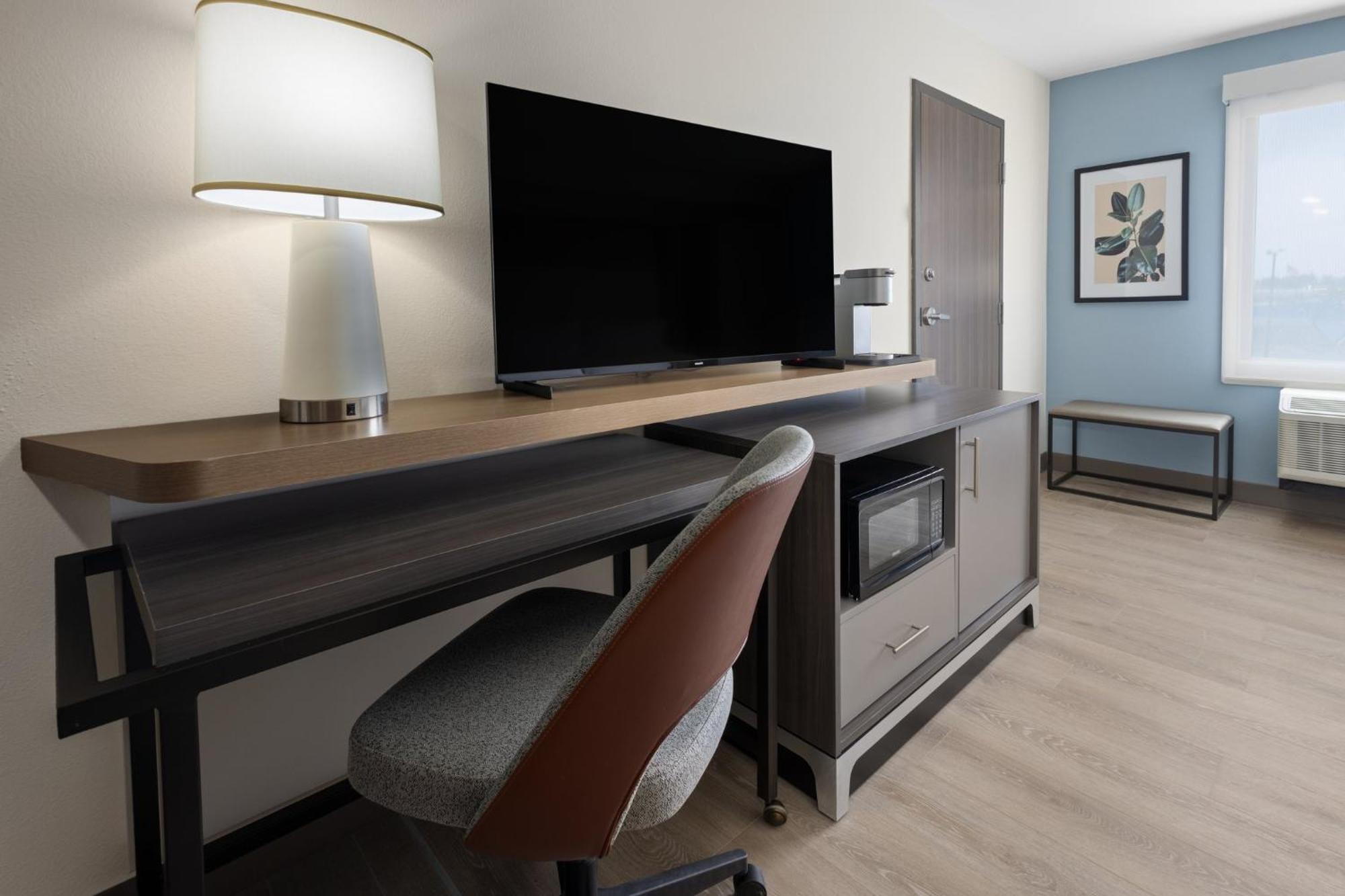 Holiday Inn & Suites Richmond West End, An Ihg Hotel Exteriér fotografie
